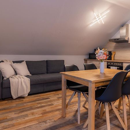 Epa Apartment - France Style Руст Екстериор снимка