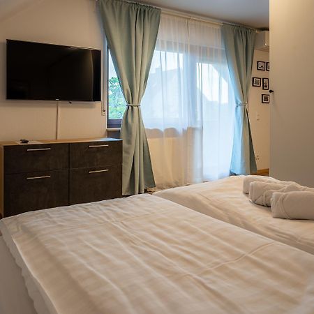 Epa Apartment - France Style Руст Екстериор снимка